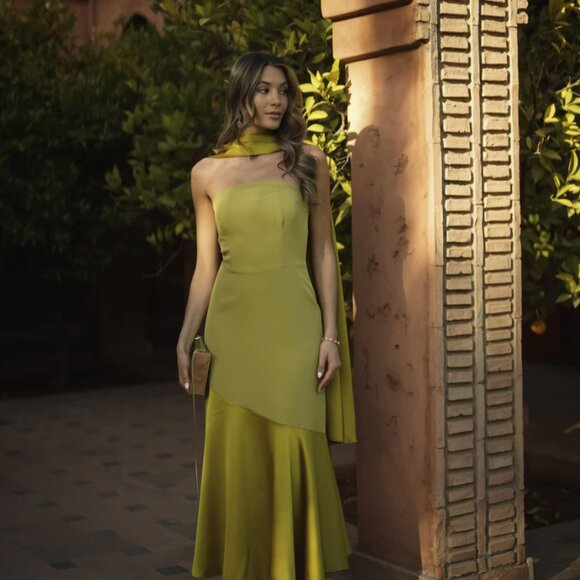 Güendolina Fiona Green Dress with Shawl Size XL - Picture 2 of 5